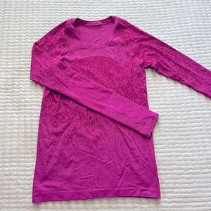 Lululemon Swiftly Tech Long Sleeve Crew Shirt Race Length